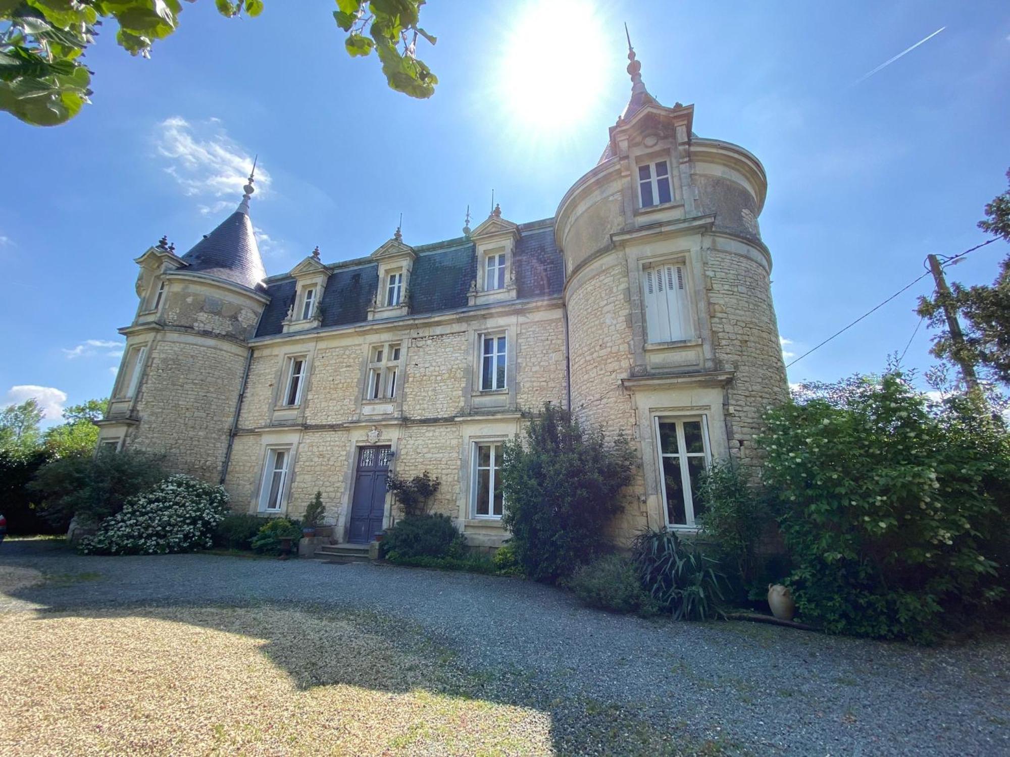 Le Chateau Ste Marie Fors Extérieur photo